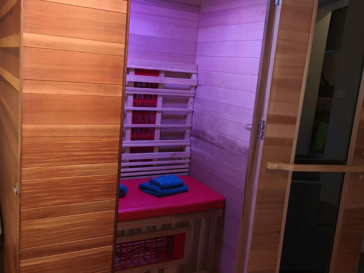 Luxurious In With Sauna Holiday home